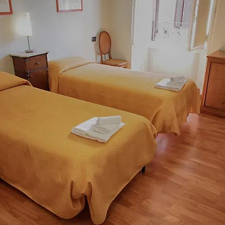 Penzion Domus Real Cardello 2*