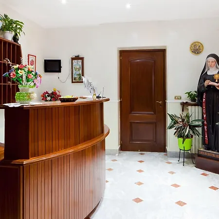 Couette-café Maria Cristina Brando 3*
