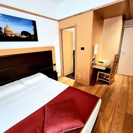 Ginevra Palace Ξενοδοχείο 3*