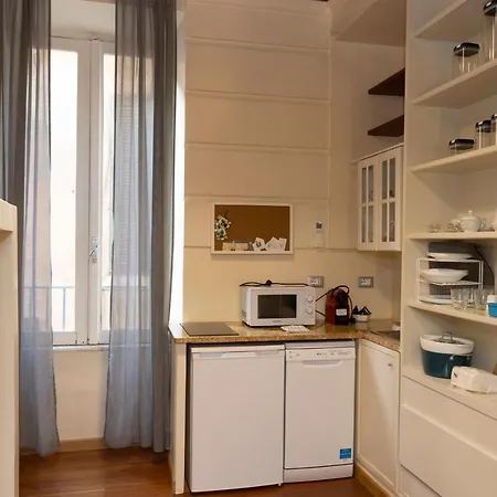 Venezia Square Apartment *