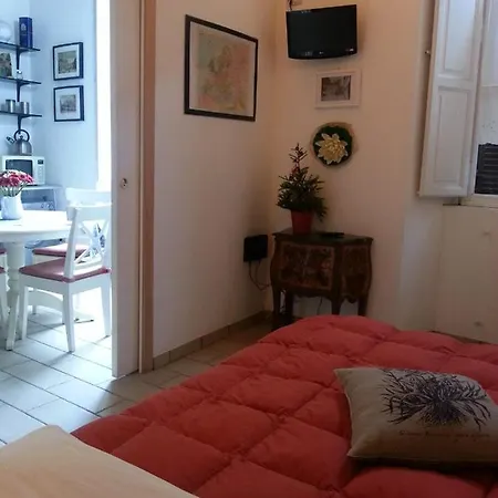 Apartment Monti's Holiday *