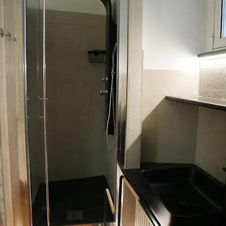 Almapetra Colosseo Apartment *