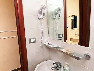 Cesar Palace Affittacamere 2*
