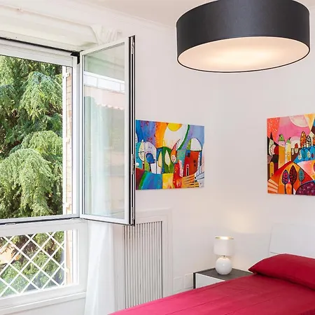Ponte Milvio-rental In * Rome