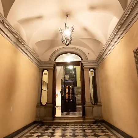 Apartment Venezia Square Rome