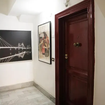 Apartment Almapetra Colosseo Rome