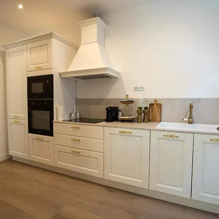 Imperiale Colosseo Apartment