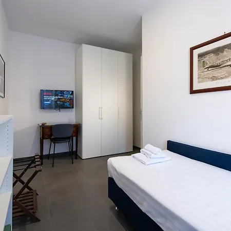 Clover - 13 Piazza Pio Xi Апартаменты Рим