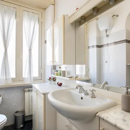 Apartment Art Of Living - Elegante Nel Cuore Di