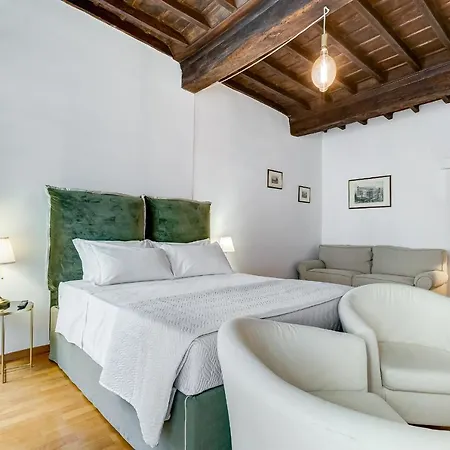 Domus Sant'angelo Apartment