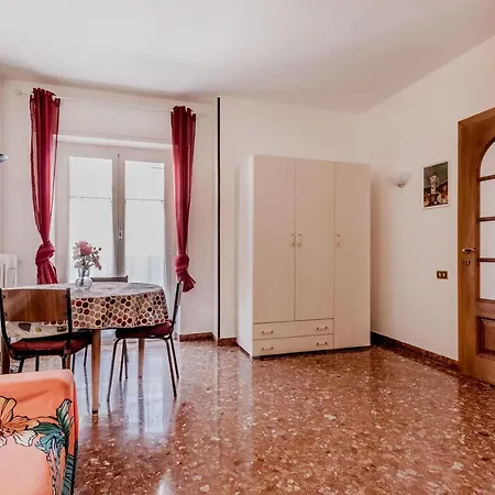 Liber's Domus Roma