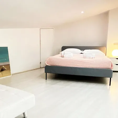 Vatican Modern Designer Loft Apartament