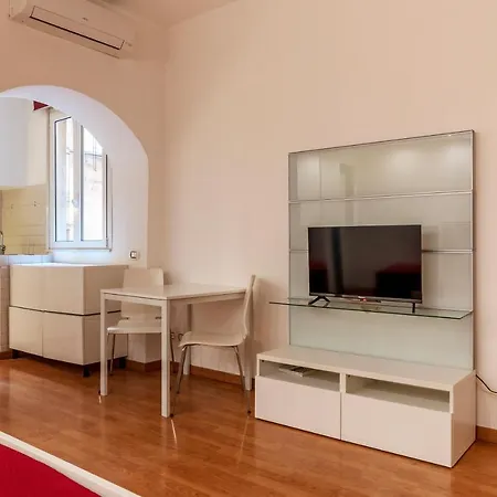 Apartment Trastevere & San Cosimato Studio Flat *