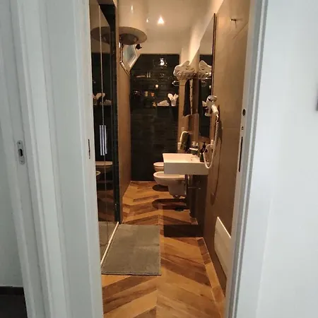 Soul In Rome, Vatican Museum Apartment
