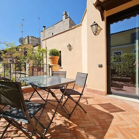 Boutique Penthouse With Terrace, Spanish Steps Apartment