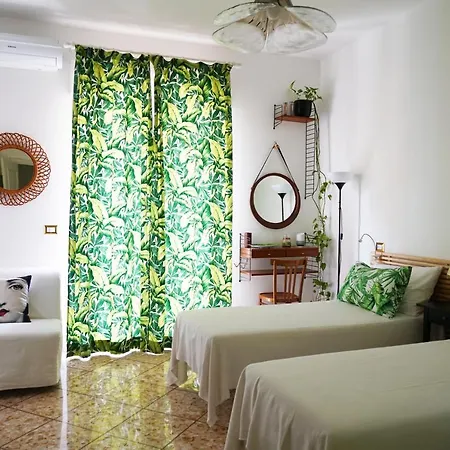 Mid House Holiday home Rome