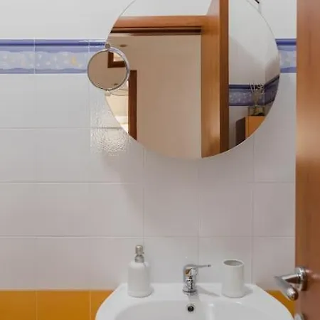 Cinecitta Incantevole E Moderno 2+2+1 Ac Wifi Apartament
