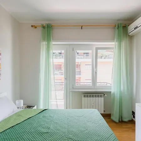 Cinecitta Incantevole E Moderno 2+2+1 Ac Wifi Apartament *