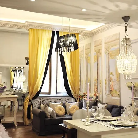 The Right Place 4u Savelli Boutique *