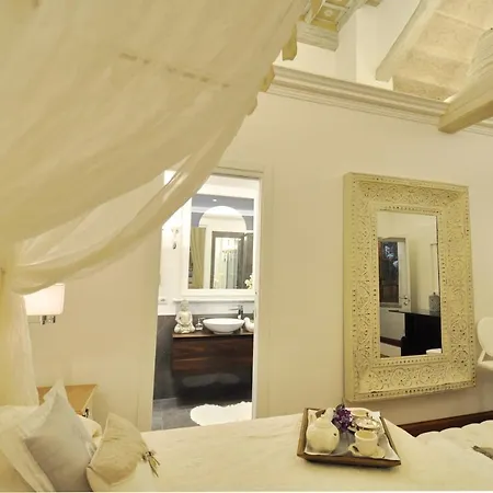 The Right Place 4u Savelli Boutique * Rome