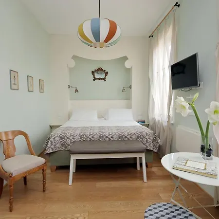 Rarity Guest house Rome