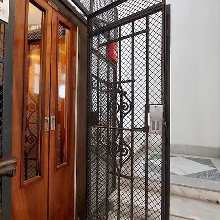Dimora San Bartolomeo - Design, Panoramic View & Culture Apartment Rome