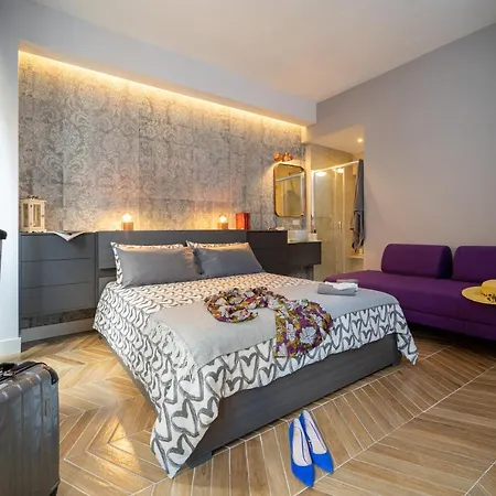 Colosseo Luxe In The Center Of Apartment
