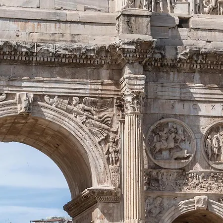 Apartment Colosseo Luxe In The Center Of Rome
