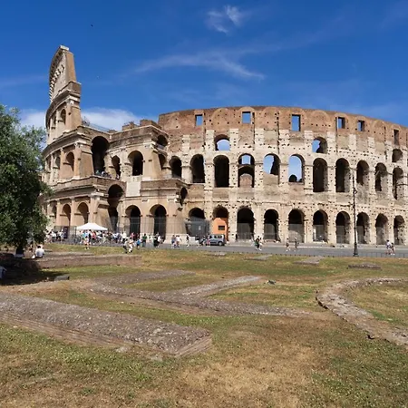 Colosseo Luxe In The Center Of * Rome