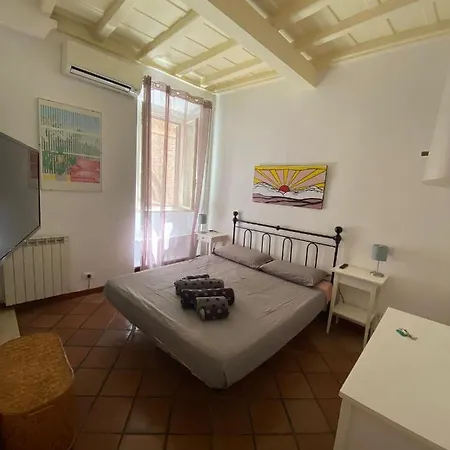 Apartment Trastevere Rome's Heart Charming 888 Rome