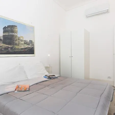 Arenula By In Apartment *