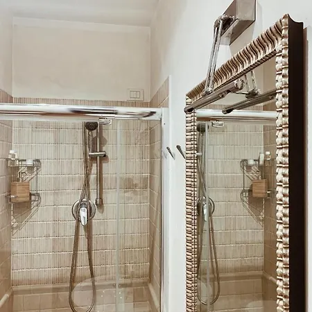 Residenza Sciarra לינה וארוחת בוקר 3*