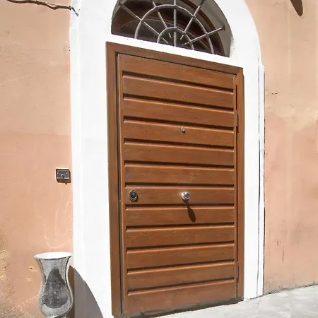 Spanish Steps Mini-loft Daire Roma