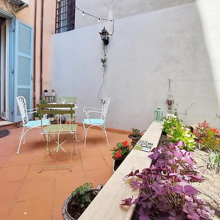 Bellezza Al Colosseo - & Apts Bed & Breakfast