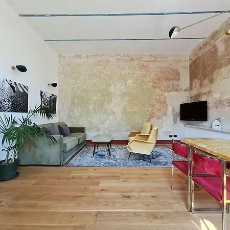Boutique Penthouse With Terrace, Spanish Steps