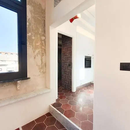 Apartment Boutique Penthouse With Terrace, Spanish Steps Rome