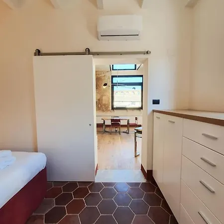 Boutique Penthouse With Terrace, Spanish Steps *