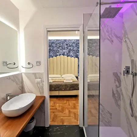 Navona Relais Bed & Breakfast Rome