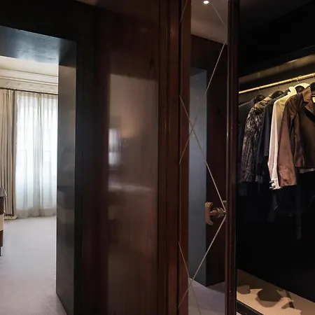 J.k. Place - The Leading Of The World Hotel Roma