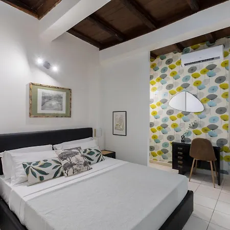 Apartment Iflat Colosseo Flower