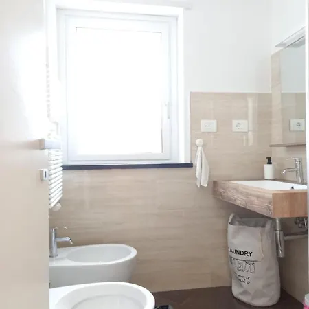 Living Interno 2 *