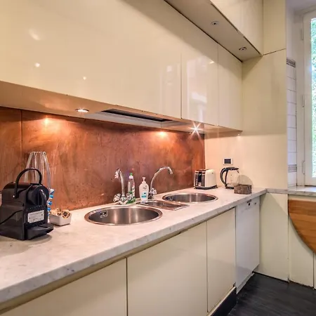 Apartment Magia At Colosseum Rome