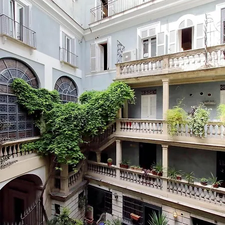 Apartment Elegant And Calm In Campo Dei Fiori *