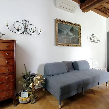 Apartment Elegant And Calm In Campo Dei Fiori