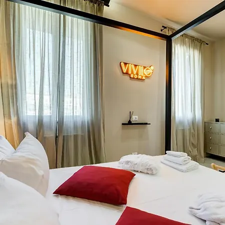 Vivilo Trevi - Luxury Experience - Private Jacuzzi On Terrace - Insane View Guest house Rome