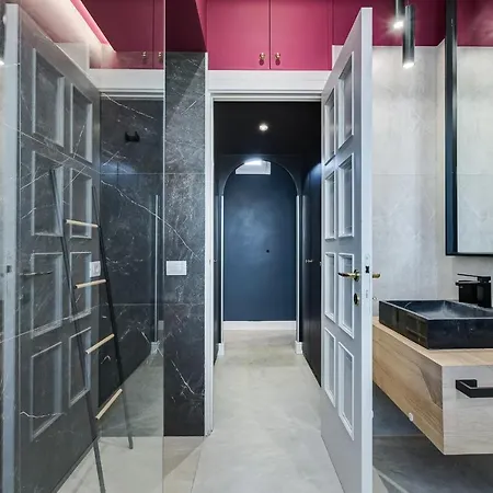 Guest house Vivilo Trevi - Luxury Experience - Private Jacuzzi On Terrace - Insane View