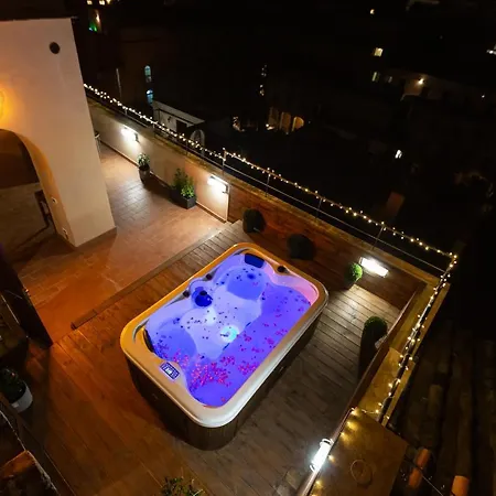 Guest house Vivilo Trevi - Luxury Experience - Private Jacuzzi On Terrace - Insane View Rome
