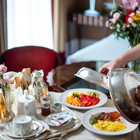 Hotel Lord Byron - Small Luxury Of The World
