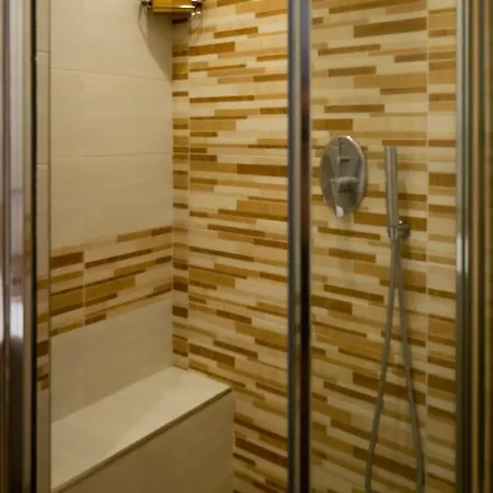 Affittacamere Adventor Eco-suites *