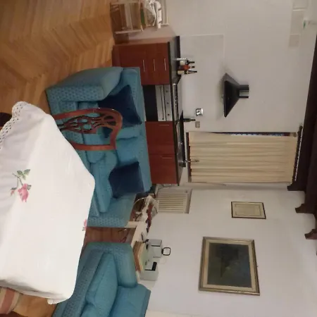 Cosy In Via Del Corso Apartment Rome